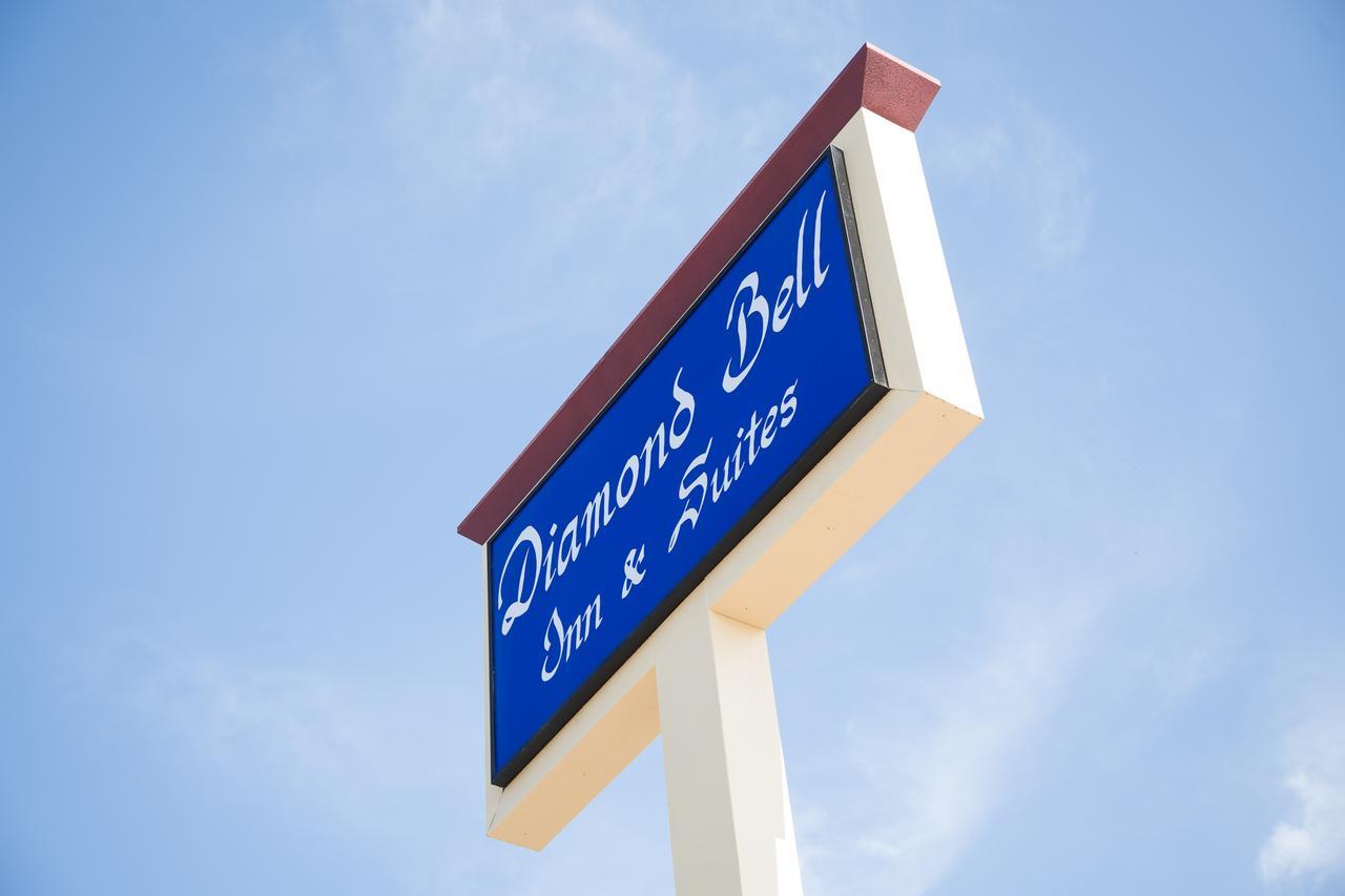 Diamond Bell Inn & Suites Exterior photo